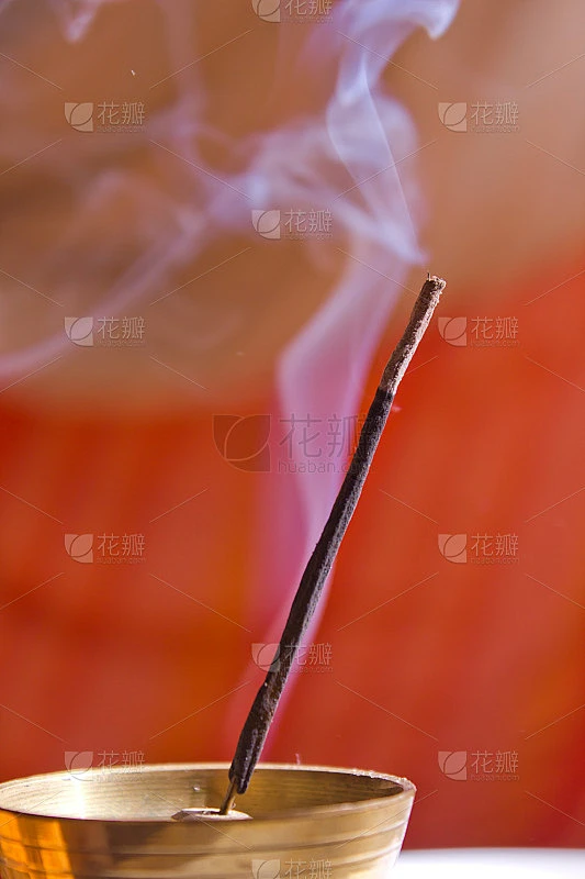 发烟的香素材-花瓣网