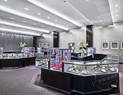 广州宜佳展示家具采集到珠宝展柜