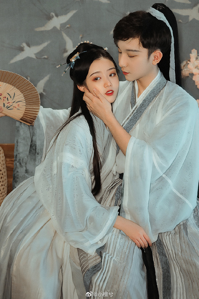 「执子之手，与子偕老」

月底在转里抽一...