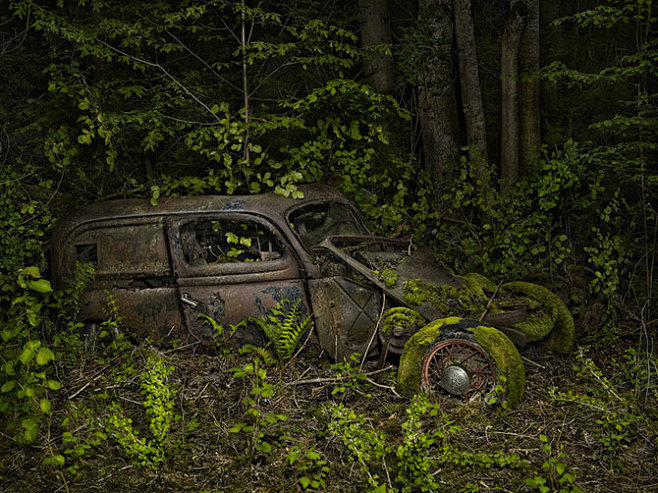 Peter Lippmann 被遗弃的汽...