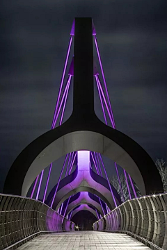来早点睡采集到城市