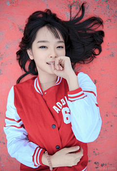 山花蜂蜜采集到人物素材