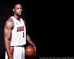 2010-11赛季NBA：热火三巨头桌面壁纸