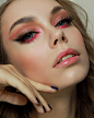 Photo by ОБУЧЕНИЕ МАКИЯЖУ | ТОП ВИЗАЖИСТ | СПБ on September 20, 2023. May be a closeup of 1 person, eyeliner and makeup.
