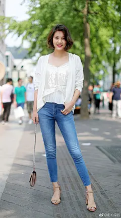 5月21日街拍更新，清爽白配牛仔蓝 ​​​​