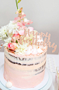 PRINCESS GEM PARTY : Our children grow up so fast, and this Princess Gem party was a chance for Louise from Illume Party Wear to really embrace the sparkle that Angelina brings to their lives.  She is still young enough to be enchanted with make believe, 