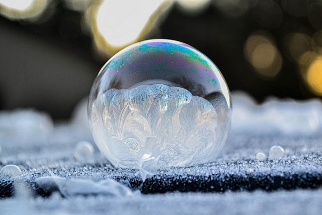 美丽的冰冻泡泡#摄影##景观##色彩##...