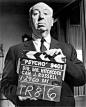 阿尔弗雷德·希区柯克，（1899年8月13日－1980年4月29日）

原籍英国，是一位闻名世界的电影导演，尤其擅长于拍摄惊悚悬疑片。希区柯克在英国拍摄了大批默片和有声片，之后，他前往好莱坞谋求发展，并与1956年加入美国国籍，并保留了英国国籍。在长达六十年的艺术生涯中，希区柯克共拍摄了超过五十部电影，他成为历史上著名的电影艺术大师。