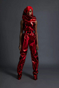 雕塑感的服装，Gareth Pugh Spring 2018精美的艺术装置，展现着强烈的Gareth Pugh风格 : 　　Gareth Pugh Spring 2018 | 英国设计师Gareth Pugh在其春夏系列中，给我们进行了一次简短精炼的事业回顾。雕塑感的服装、金属光泽的面料就像是一个个精美的艺术装置，缺少新意但也依然展现着强烈的Gareth Pugh风