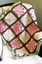 FREE Daisy Flower Crochet Charity Square pattern by Krystal Nadrutach (Also, link to free tutorial on ravelry)