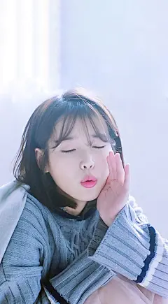 #IU# #IU出道十周年快乐# 
onlyU美图 - 180213 IU京东制药手机壁纸
换上壁纸让知恩随时随地给你呼呼
【by.秀秀 转载请准明onlyU-IU中国首站】 ​​​​