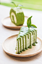 Gâteau de crêpes au thé vert matcha