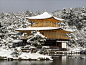 日本京都金阁寺，雪。 ​​​​