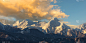 清晨，在富有表现力的天空下，扎利斯基阿拉托山脉