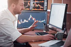 男商人,显示器,金融,概念,股票行情,插画,金融顾问,贸易,工作