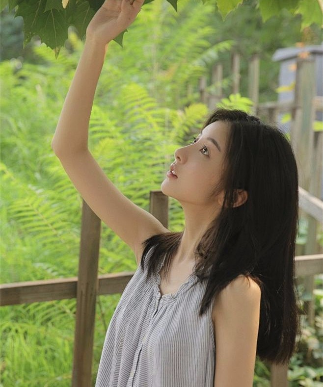侧脸清新