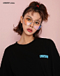 레이스리본 쁘띠버킷햇/벙거지 (2 colors) : ▼ 착용사이즈:FREE  ▼ 사랑스러운 무드의 쁘띠버킷햇입니다. 성글게 짜여진 소재감으로 여름에 착용하기 좋은 모자예요. 둥군 쉐입과 짧은 챙이 걸리쉬한 매력을 더해준답니다. 챙끝부분은 와이어가 내장되어 원하는 핏을 잡기 좋아요- 페이스라인을 따라 묶을수 있는 레이스