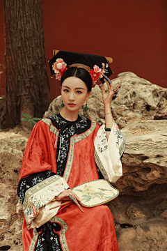 凰权碧落采集到杨蓉