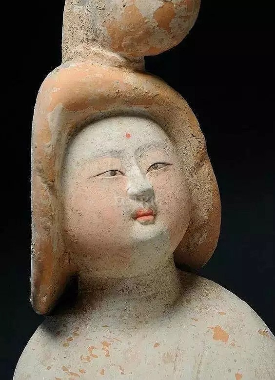“唐朝女陶俑”的图片搜索结果