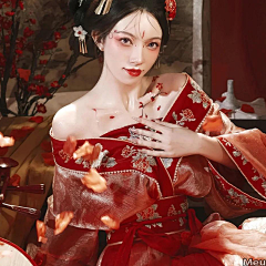 Meuya采集到古装