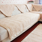 柔软的毯子舒适有使用，可以防止沙发变脏。