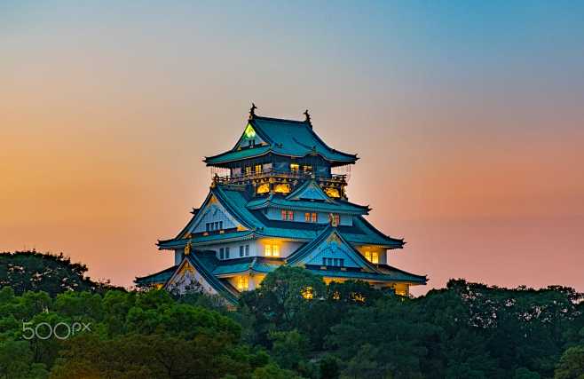 Osaka Castle in the ...