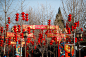 传统的中国新年灯笼，吉祥和快乐的红灯笼