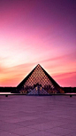 巴黎，卢浮宫，大小金字塔