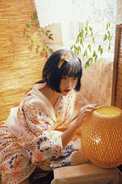 debu小画酱采集到女人体