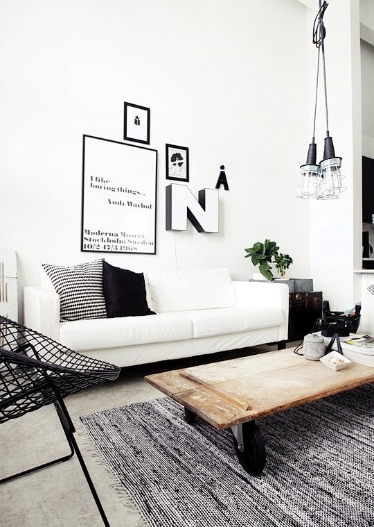 黑白打牌之妙用设计，客厅沙发设计