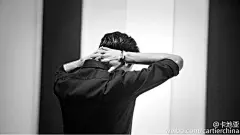 #鹿晗 #硬照 #壁纸 #卡地亚  
卡地亚携手品牌挚友鹿晗，真我呈现Juste un Clou独立精神：http://t.cn/R53TlX0