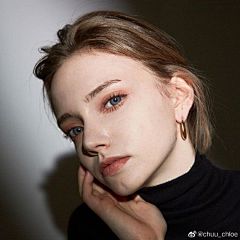Z-W-W-紫薇采集到全都是美女小姐姐和帅小伙