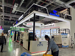 鱼普普采集到展台-小型
