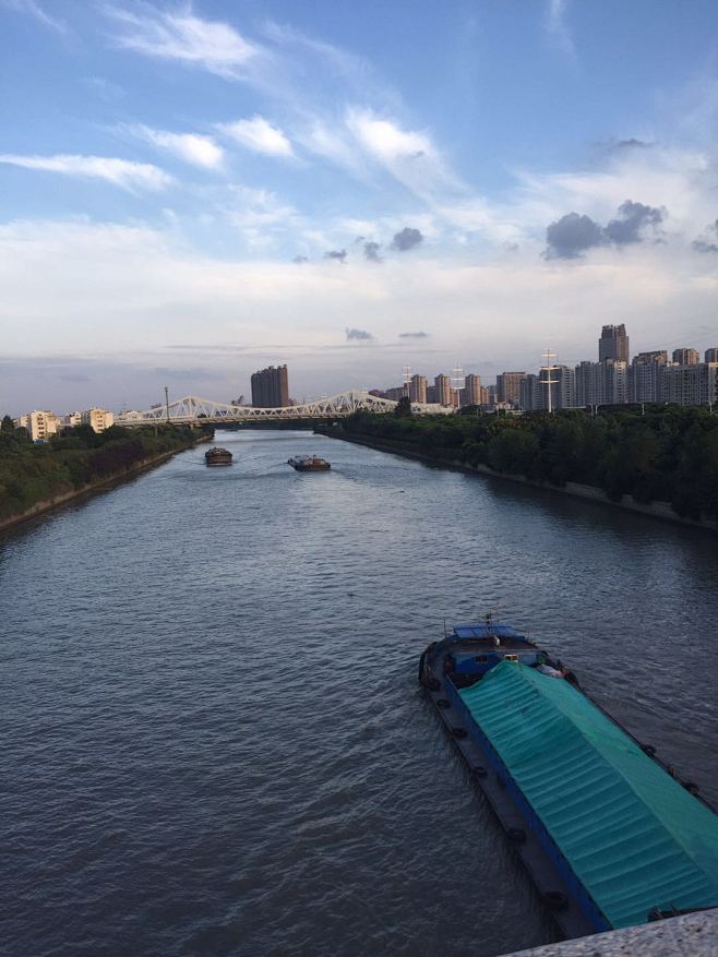 京杭大运河是世界上里程最长、工程最大的古...