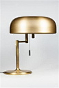 Vara: 4007113 Tischleuchte Messing mit Zugschalter, Swiss-Lamp, Design