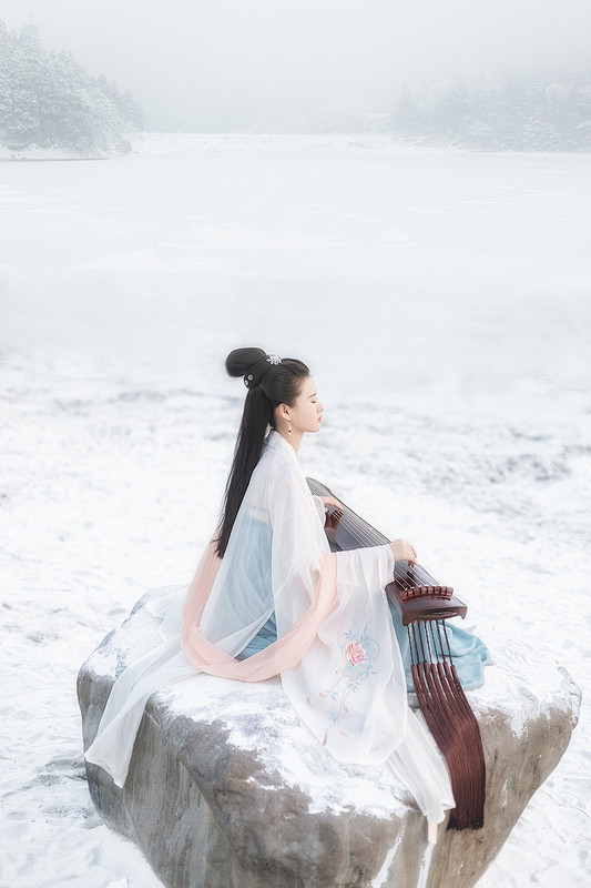 独坐闲观瑞雪_人像_POCO摄影,古风,...