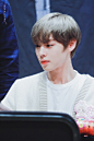 朴志训
oror？ ​​​​