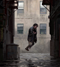 #王国分享# 来自加拿大的概念设计师Faraz Shanyar，作品带着隐晦的讽刺味道。很是喜欢他速写里硬朗的线条、纤长的人体结构。更多作品见O网页链接 第一辑O涂鸦王国网
