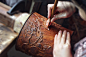 Chinese Wood Carving 中国传统木雕工艺 : 这是在明清家具的木雕工坊体验时所拍摄的照片，木雕艺术是明清家具主要的装饰手法，涵藏着无穷的美学意蕴，超凡脱俗，精致细腻。