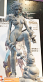 藤原辰弘（Tatsuhiro Fujiwara）雕塑，寺田克也设计的“Mecha Angel”，将由Fewture推出，具体发售时间和价格未定~