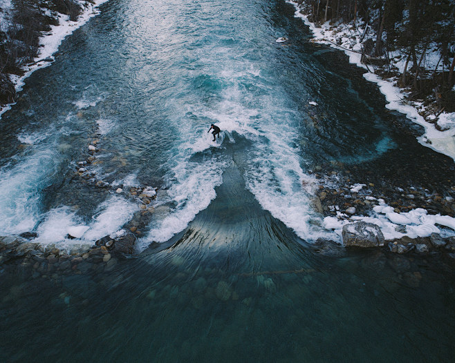 Behance-Alex Strohl-...
