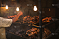 烤串,食品,烤肉架,煤,肉,手,手臂,极简构图,格子烤肉,照亮