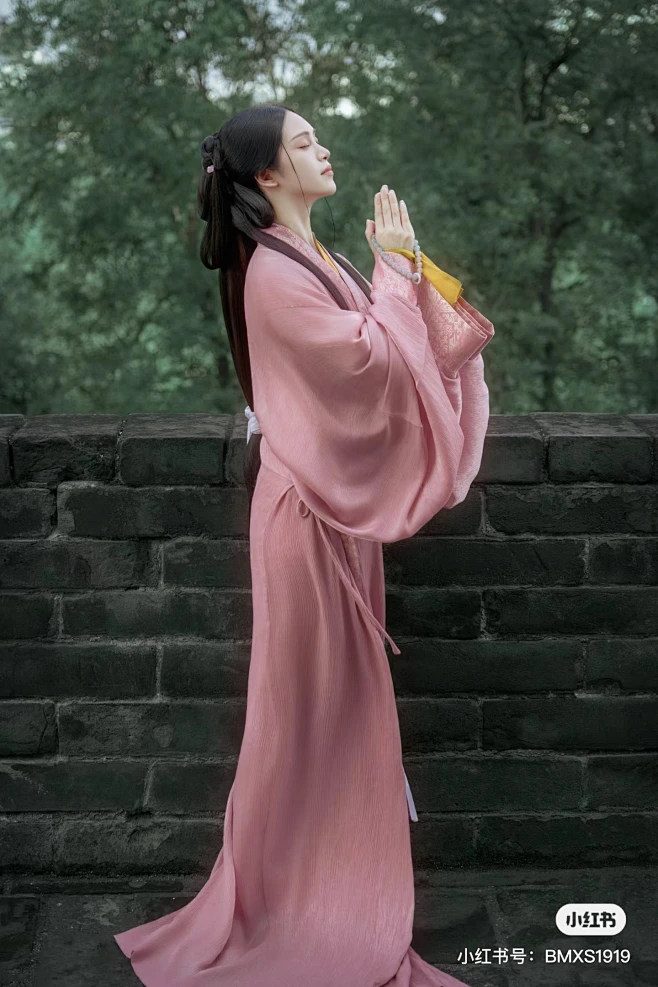 图片_汉服/战国袍图片素材-花瓣网