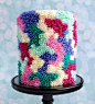 Hand-Embroidered? Confectioner Impresses When Decorating Cakes