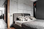 波兰黑白灰胡桃木复式公寓 - 室优嘉兰 : 波兰黑白灰胡桃木复式公寓 - 室优嘉兰 波兰建筑公司Metaforma在波兹南设计了一间公寓，配有灰色和木质配色，营造出男性气质。公寓的概念是从男性的角度创造一处空间，并且有着简单的形式，具有极简主义的颜色选择，同时使用天然材料。
