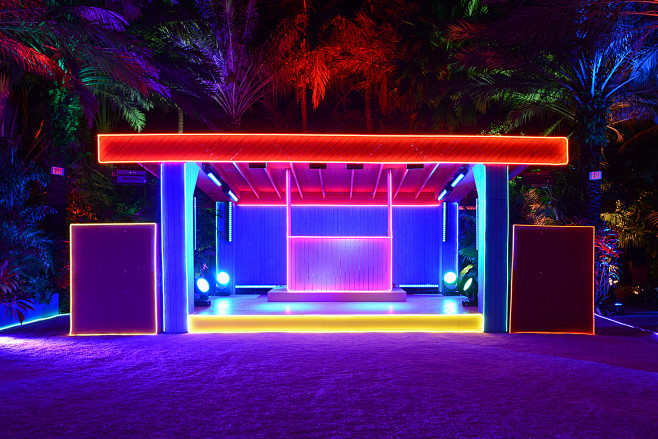 A 3-night-only Club ...