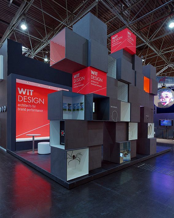 Stand Wit Design - E...