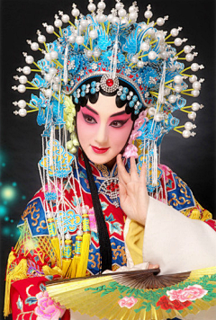 我与风久居为伴*采集到生香国色