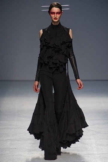 Gareth Pugh2013年春夏高级...