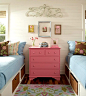Kids room / Vintage accents add color and charm to this kids room. See more here: http://www.bhg....